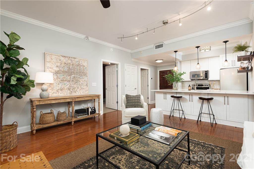 300 5th Street - Photo 1