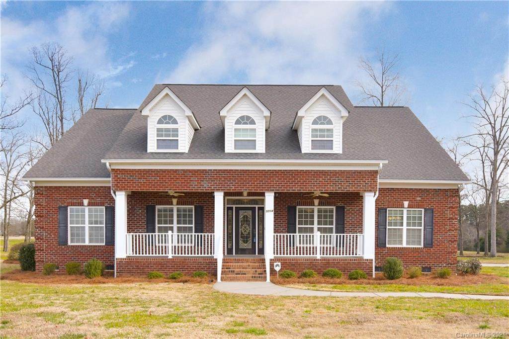 5714 Little Staton Road - Photo 1