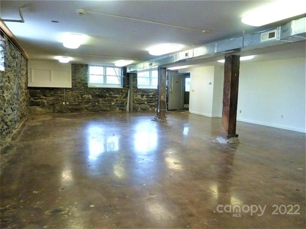 65 Biltmore Avenue - Photo 1
