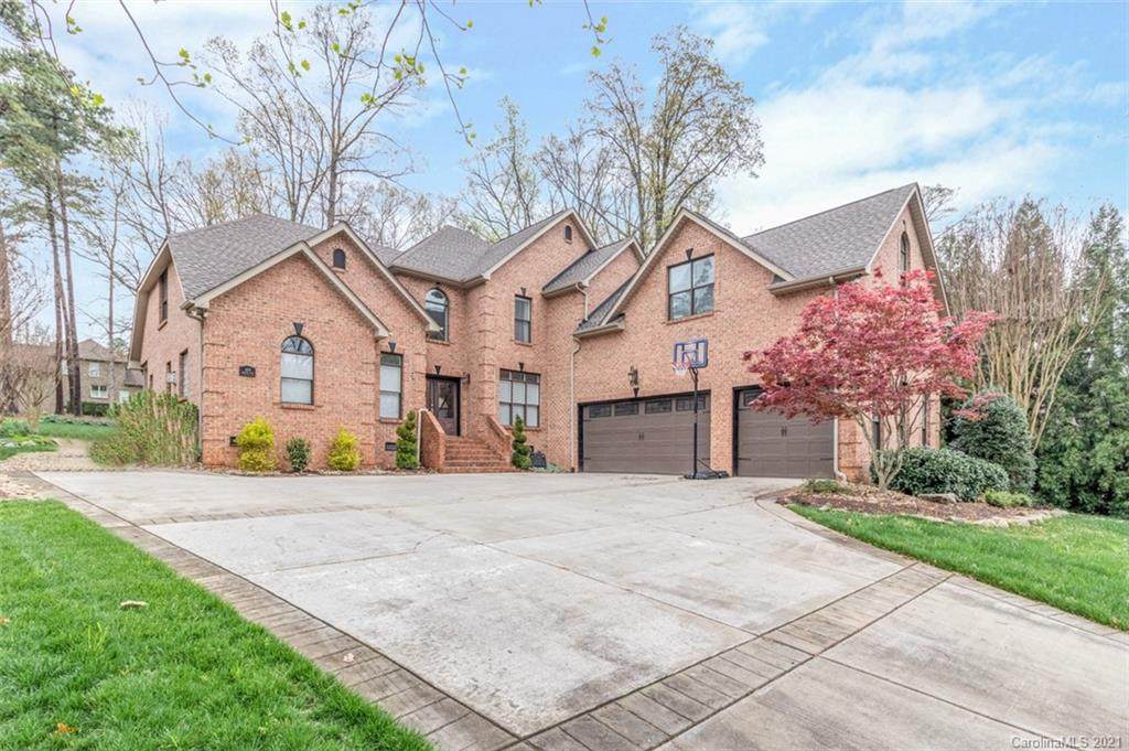 459 Greenbay Road - Photo 1