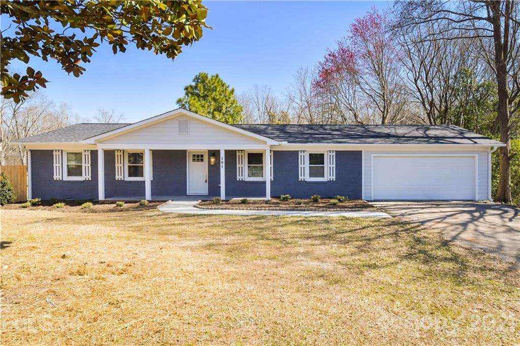 101 Florence Drive - Photo 1