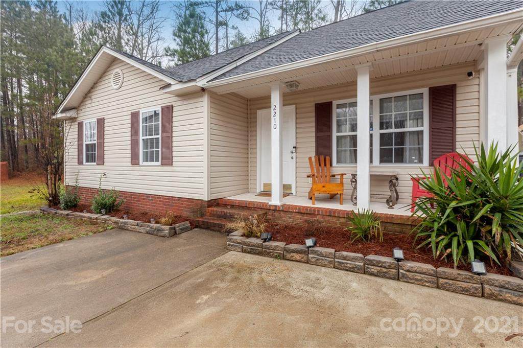 2210 Blue Hampton Lane - Photo 1