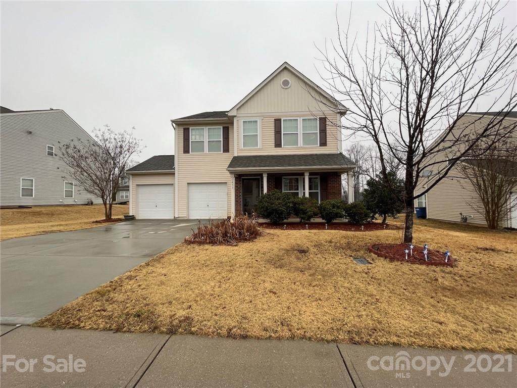 1453 Winter Drive - Photo 1