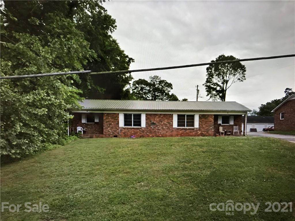 132 27th Street - Photo 1