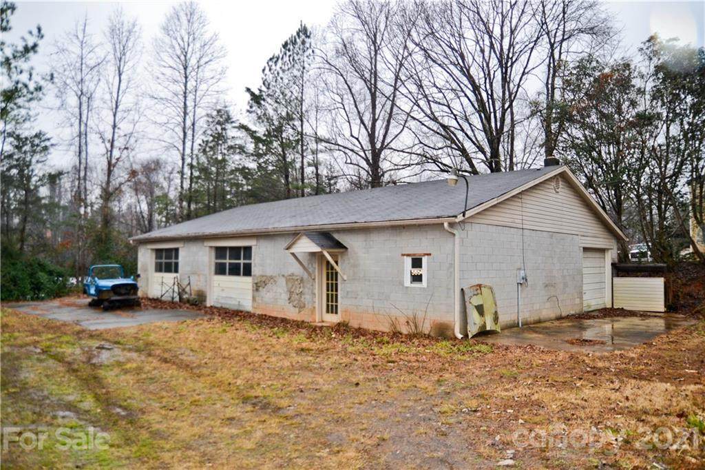 5654 Hwy 70 Road - Photo 1
