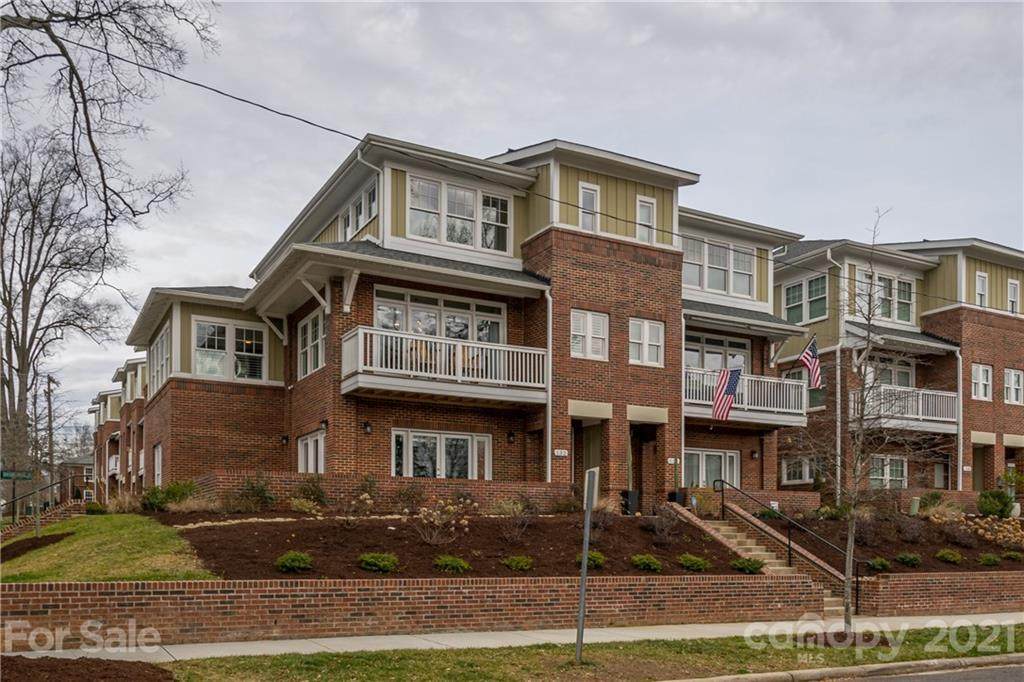 132 Summit Avenue - Photo 1