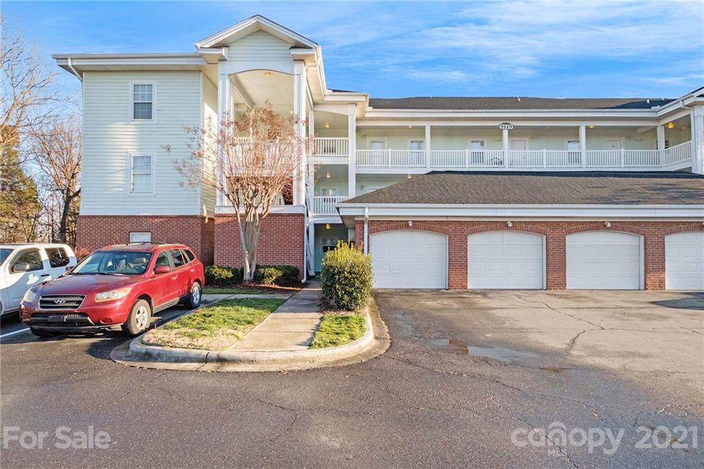 9171 Meadow Vista Road - Photo 1
