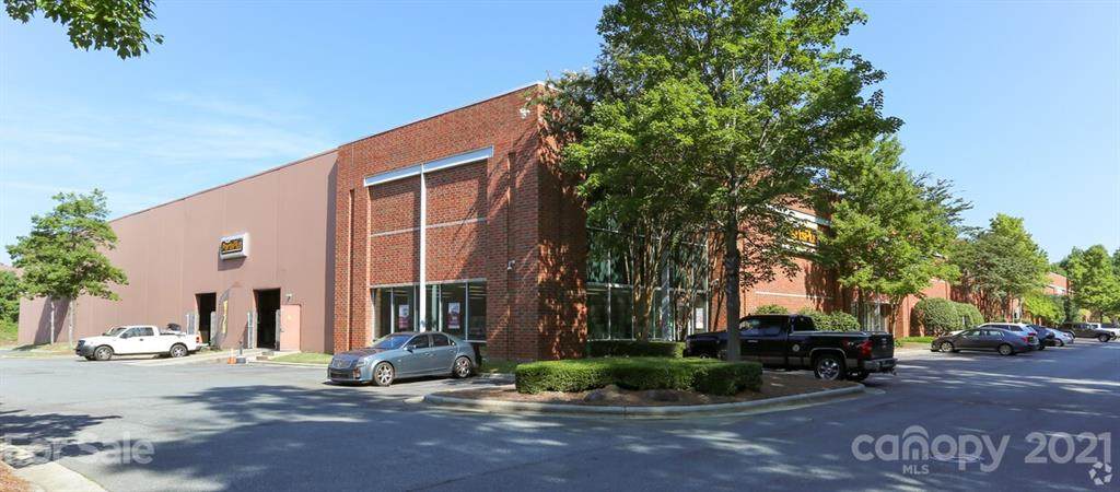 6965 North Park Boulevard - Photo 1