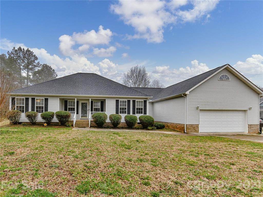 2999 Eastview Road - Photo 1