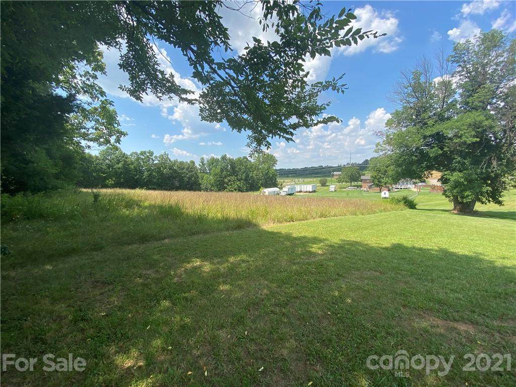 7501 Ruben Linker Road - Photo 1