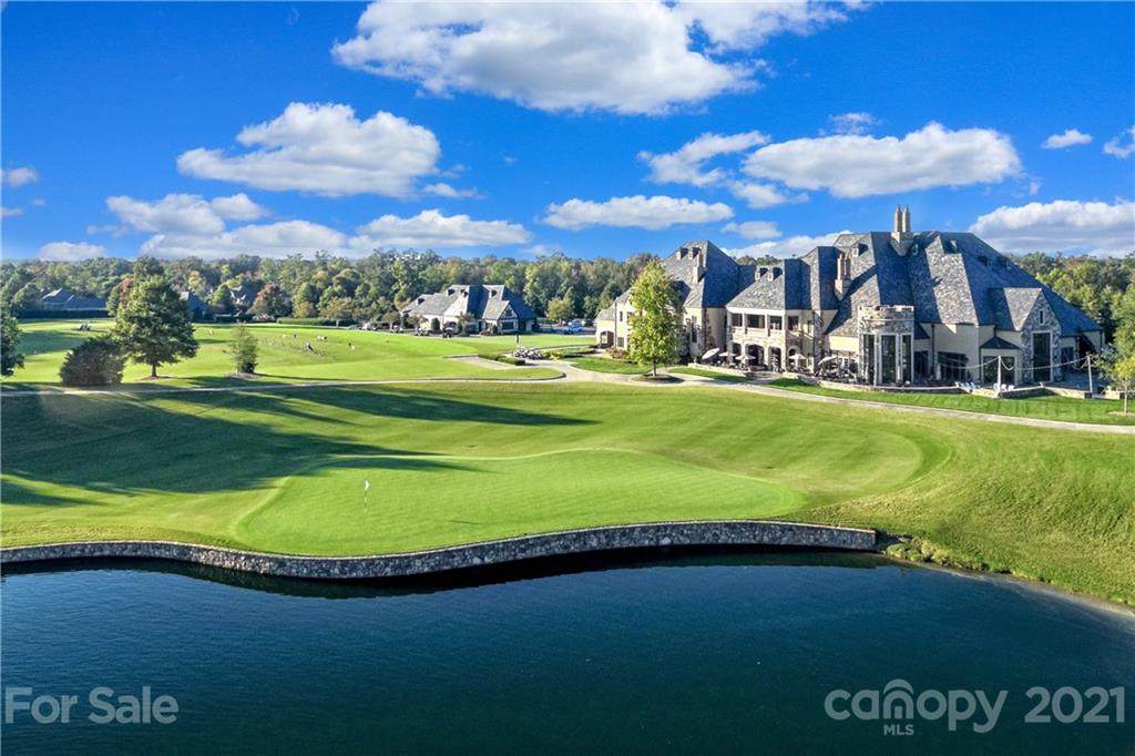 400 Belle Meade Court - Photo 1