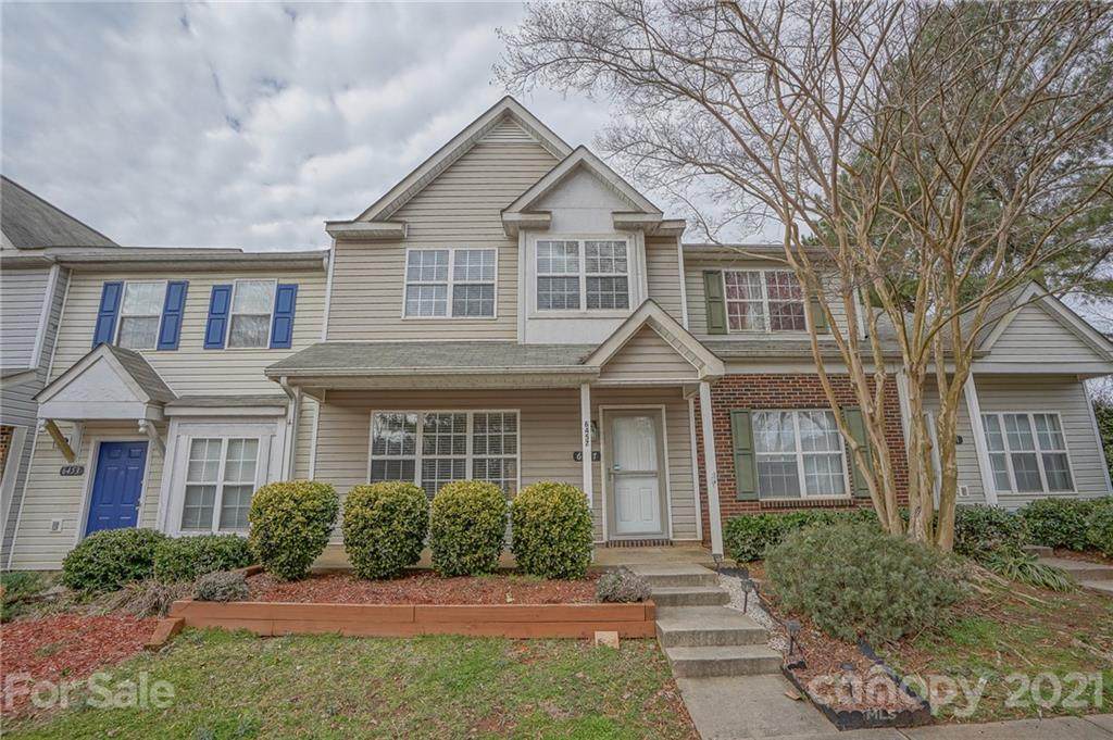 6457 Saint Bernard Way - Photo 1