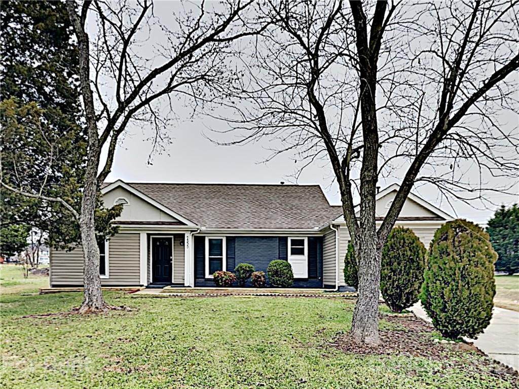 7300 Yorkville Court - Photo 1