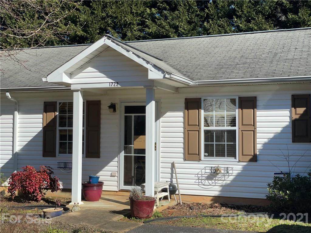 1722 18th Avenue - Photo 1