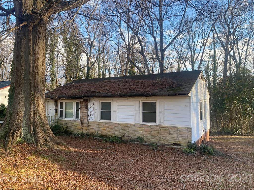 410 Belvedere Circle - Photo 1