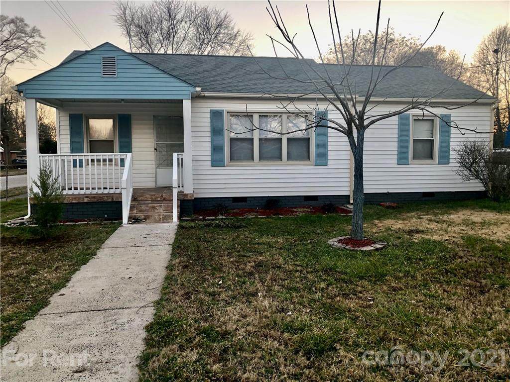676 Stonewall Court - Photo 1