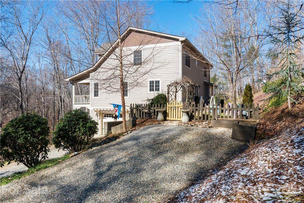 105 Timberwood Lane - Photo 1