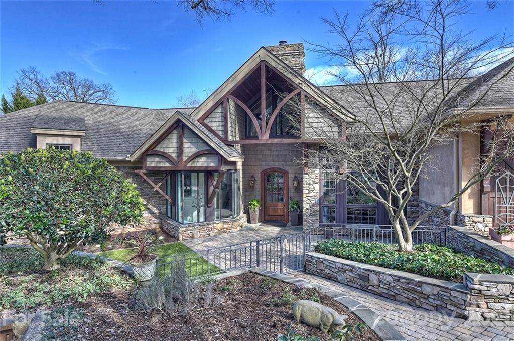 2828 Briarcliff Place - Photo 1