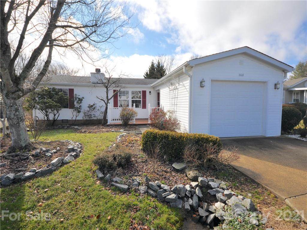 208 Riverwind Drive - Photo 1