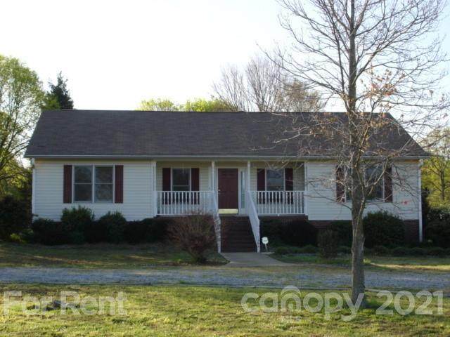 1364 Red Oak Drive - Photo 1