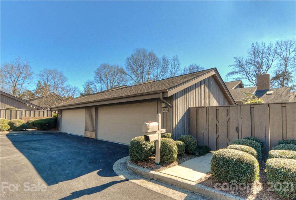 5009 Sunningdale Court - Photo 1