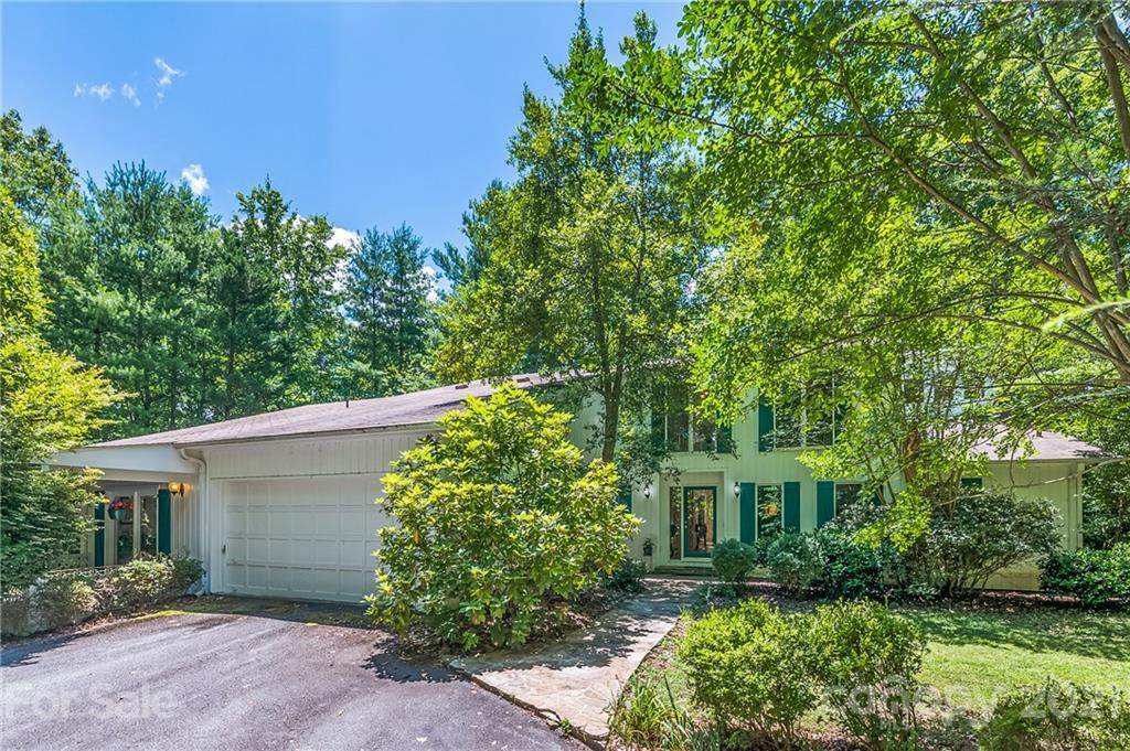 115 Beechwood Drive - Photo 1