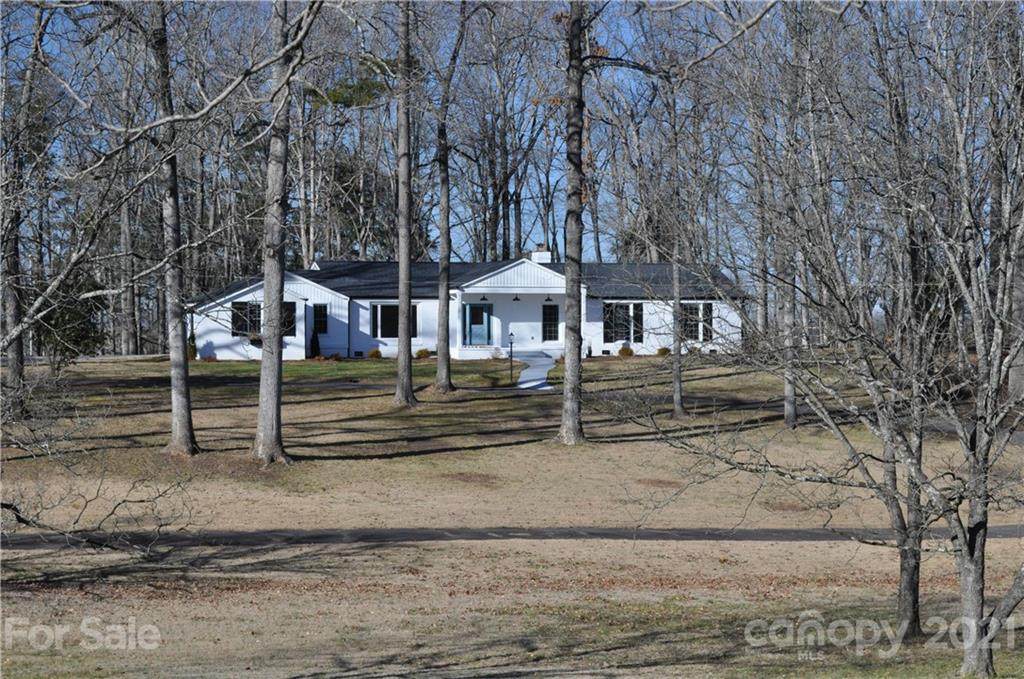 1011 Redland Road - Photo 1