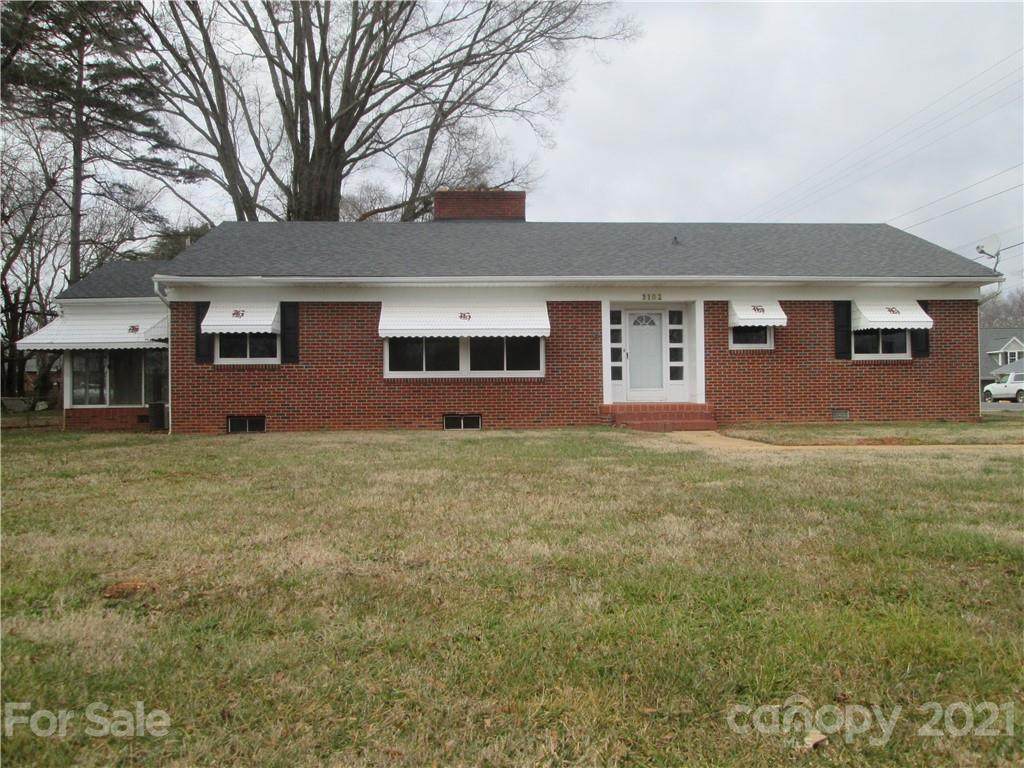 3102 Main Street - Photo 1