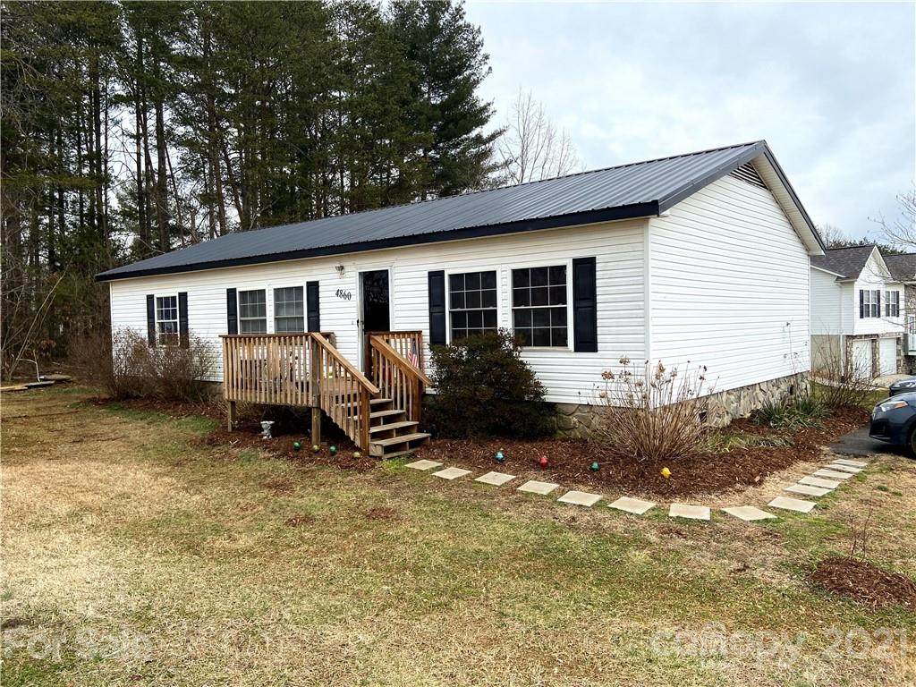 4860 Lakeview Acres Road - Photo 1