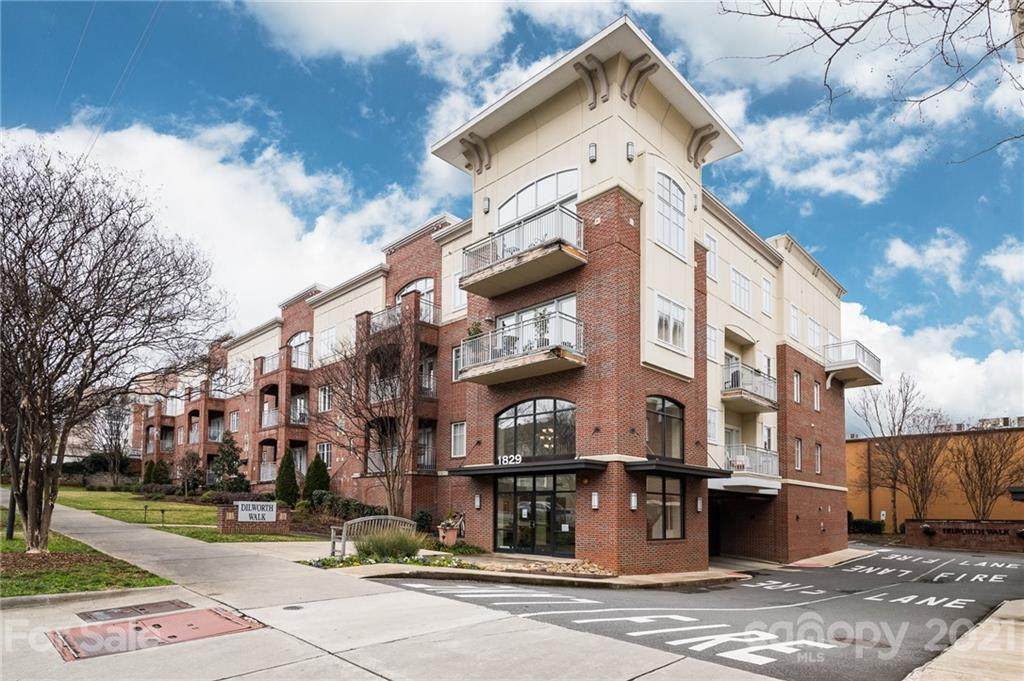 1829 Kenilworth Avenue - Photo 1