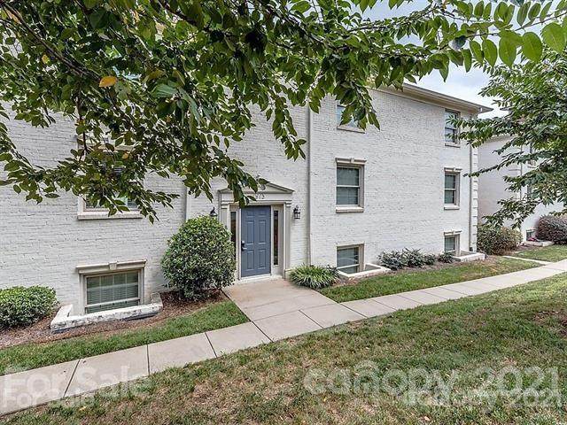 4913 Park Road - Photo 1