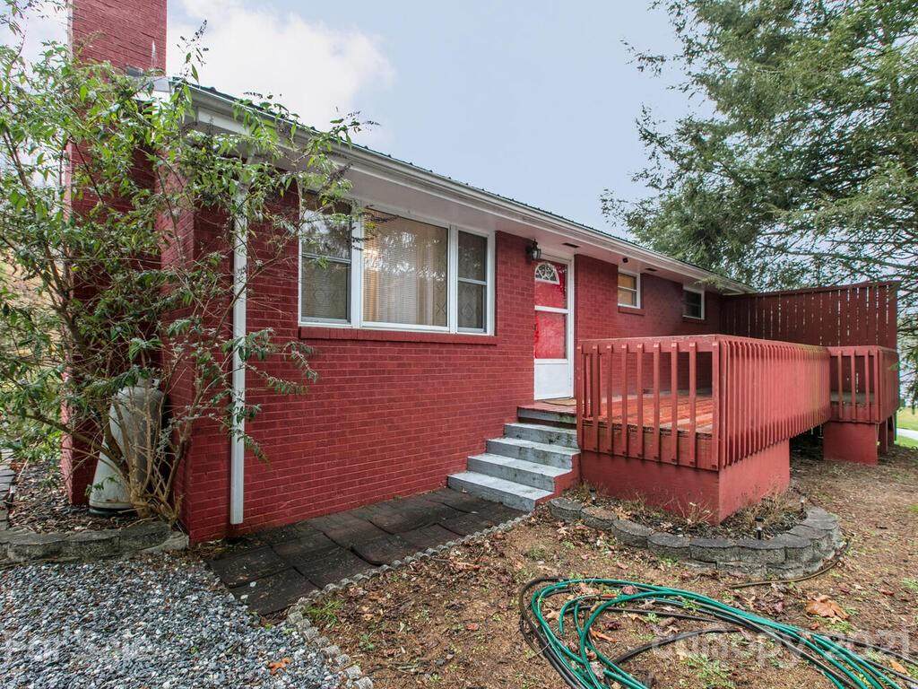 3539 Asheville Highway - Photo 1