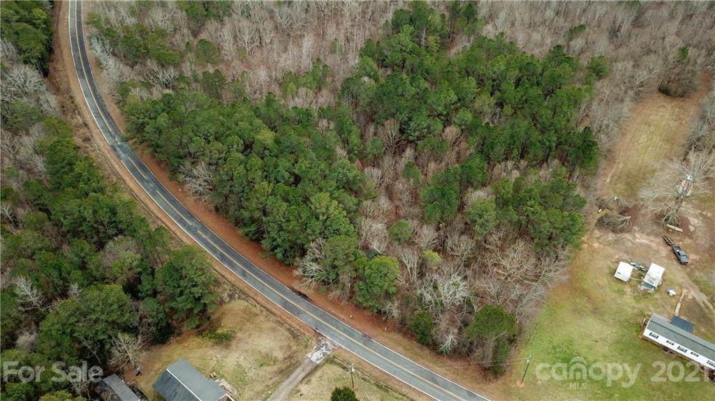 3.893 +/- Slick Rock Road - Photo 1