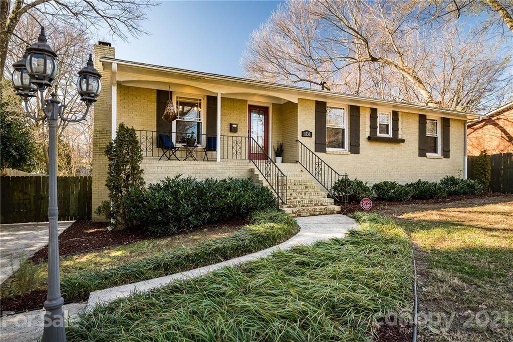 1530 Kentland Lane - Photo 1