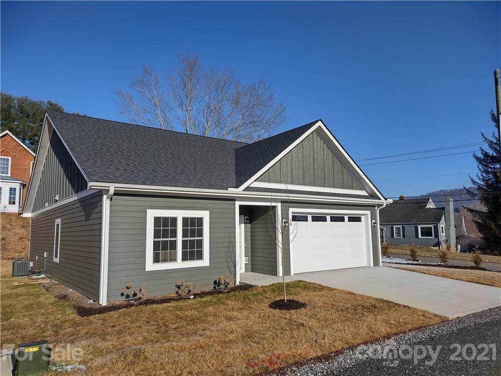10 Summer Breeze Drive - Photo 1