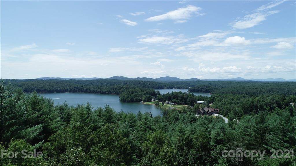 000 Lake Crest Drive - Photo 1