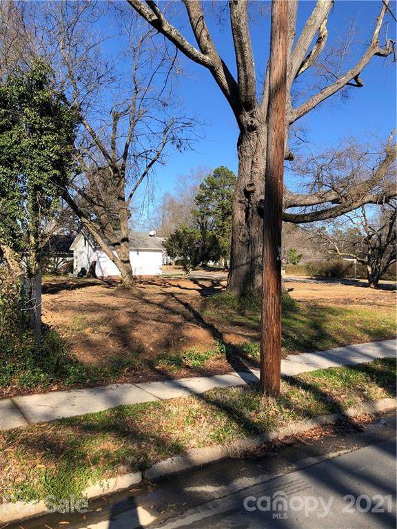 648 Center Avenue - Photo 1