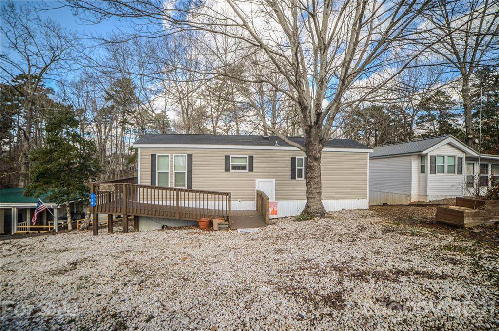 114 Meadowview Circle - Photo 1