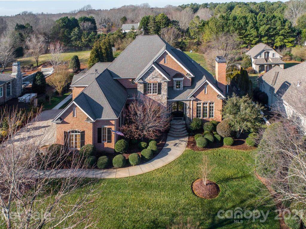 4028 Blossom Hill Drive - Photo 1