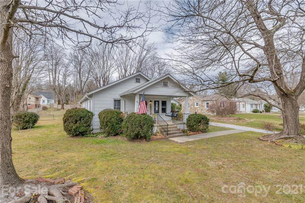 837 Kanuga Road - Photo 1