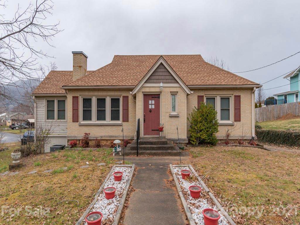 295 Brook Street - Photo 1