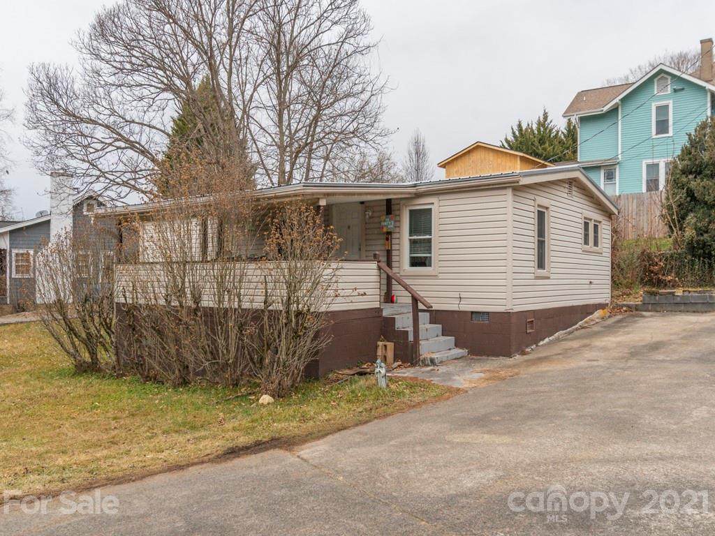 293 Brook Street - Photo 1