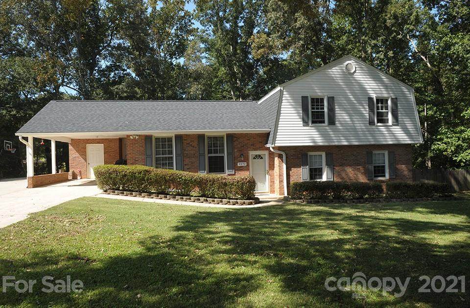 4270 Hampton Road - Photo 1