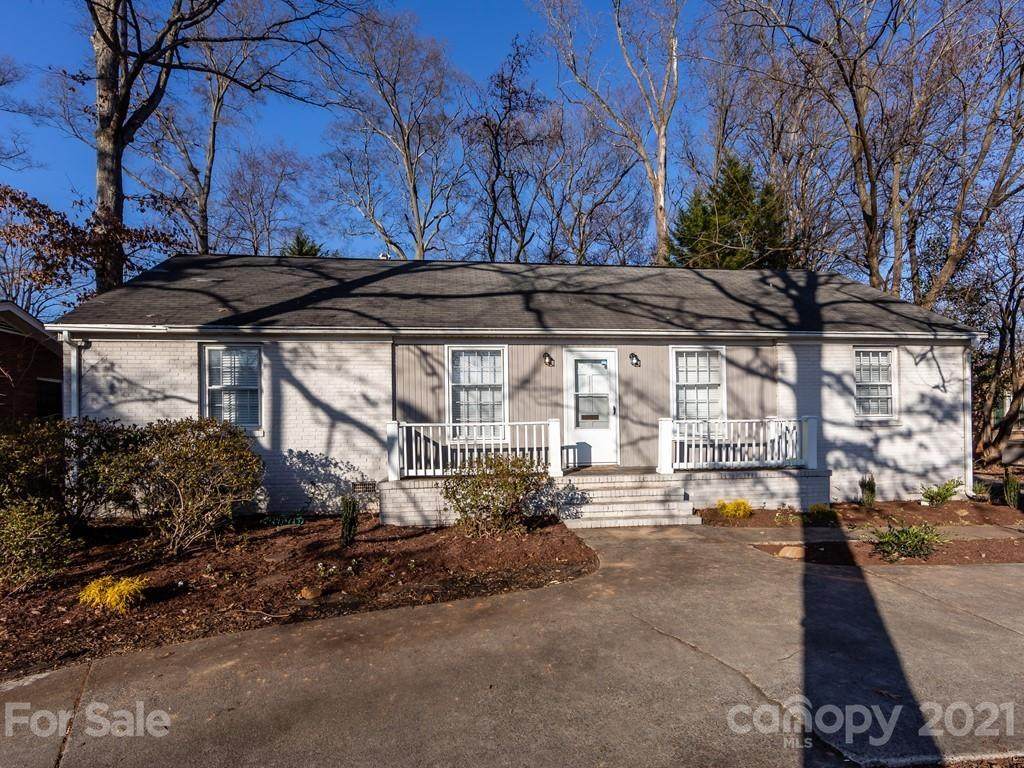 1513 Tyvola Road - Photo 1