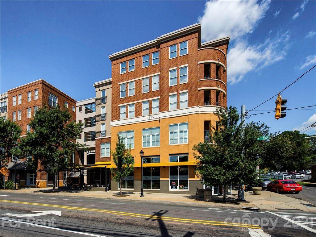 1315 East Boulevard - Photo 1