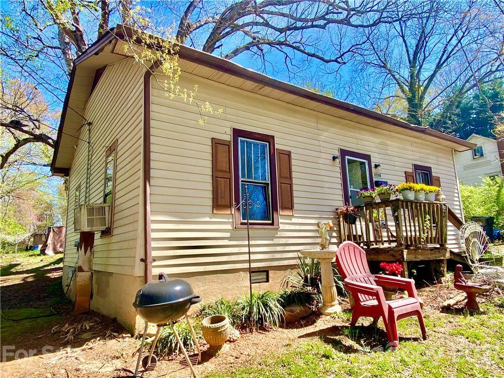1586 3rd Street Drive - Photo 1
