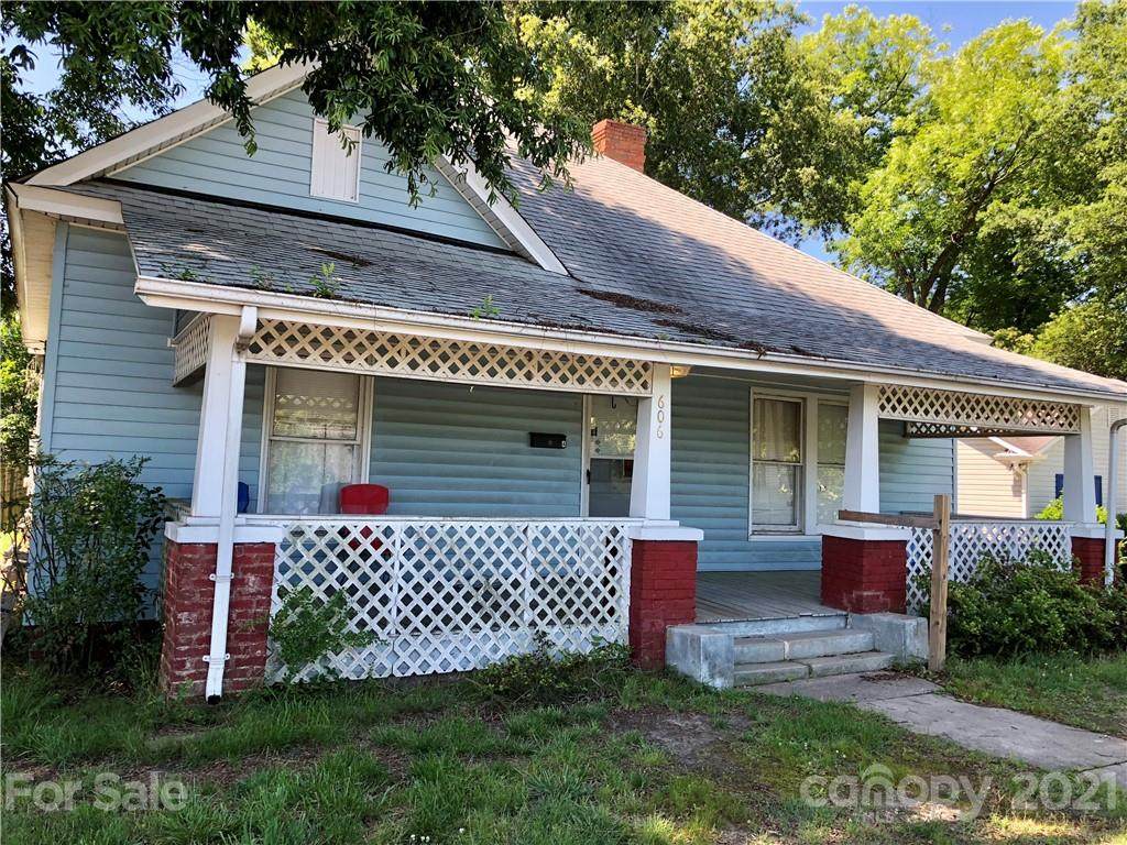 606 Curtis Street - Photo 1