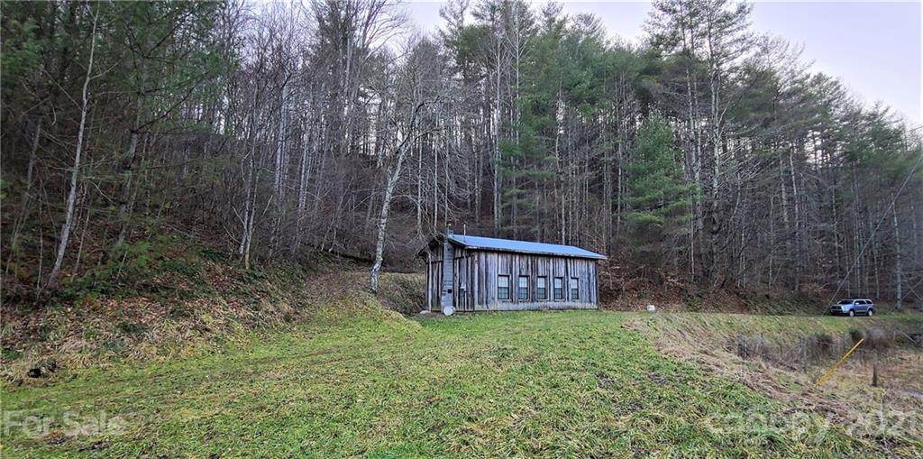 323 Mccurrey Road - Photo 1