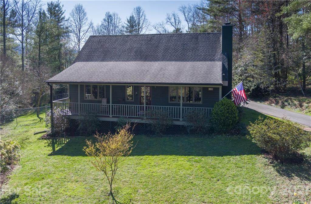 148 White Pine Drive - Photo 1