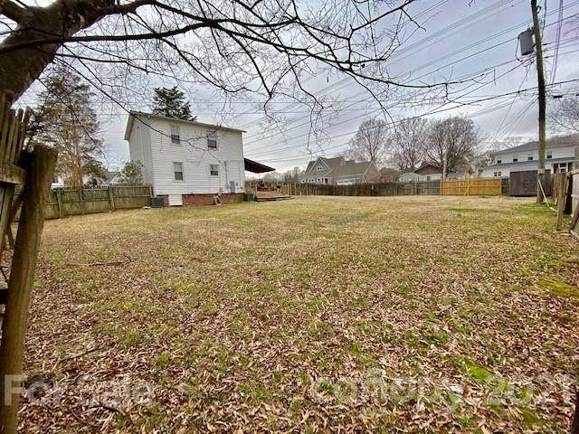 423 Hartford Avenue - Photo 1